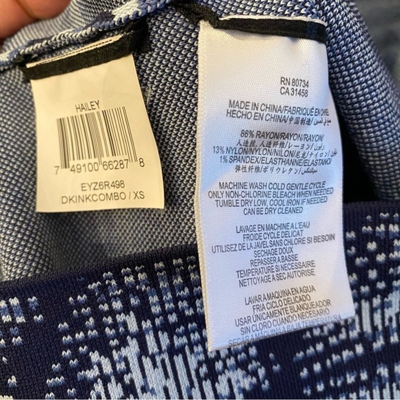 BCBG MAXAZRIA Women Hailey Blue Patterned Short Bodycon Party Dress Size XS - Picture 6 of 6